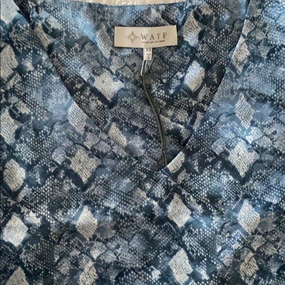 WAYF Snake Print V-Neck Tank Top Size XS - Picture 6 of 6